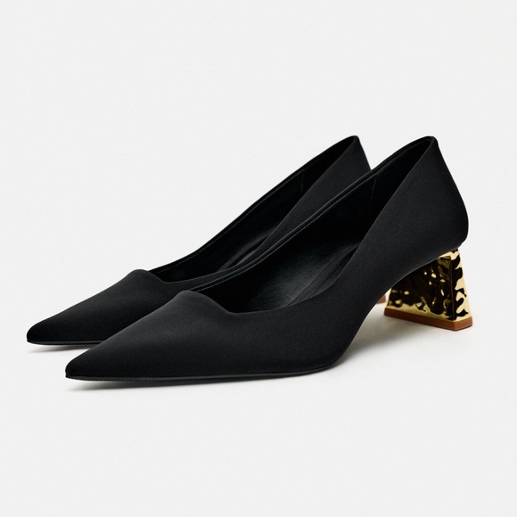 ZARA GOLD HEELED SHOES - Picture 3 of 3